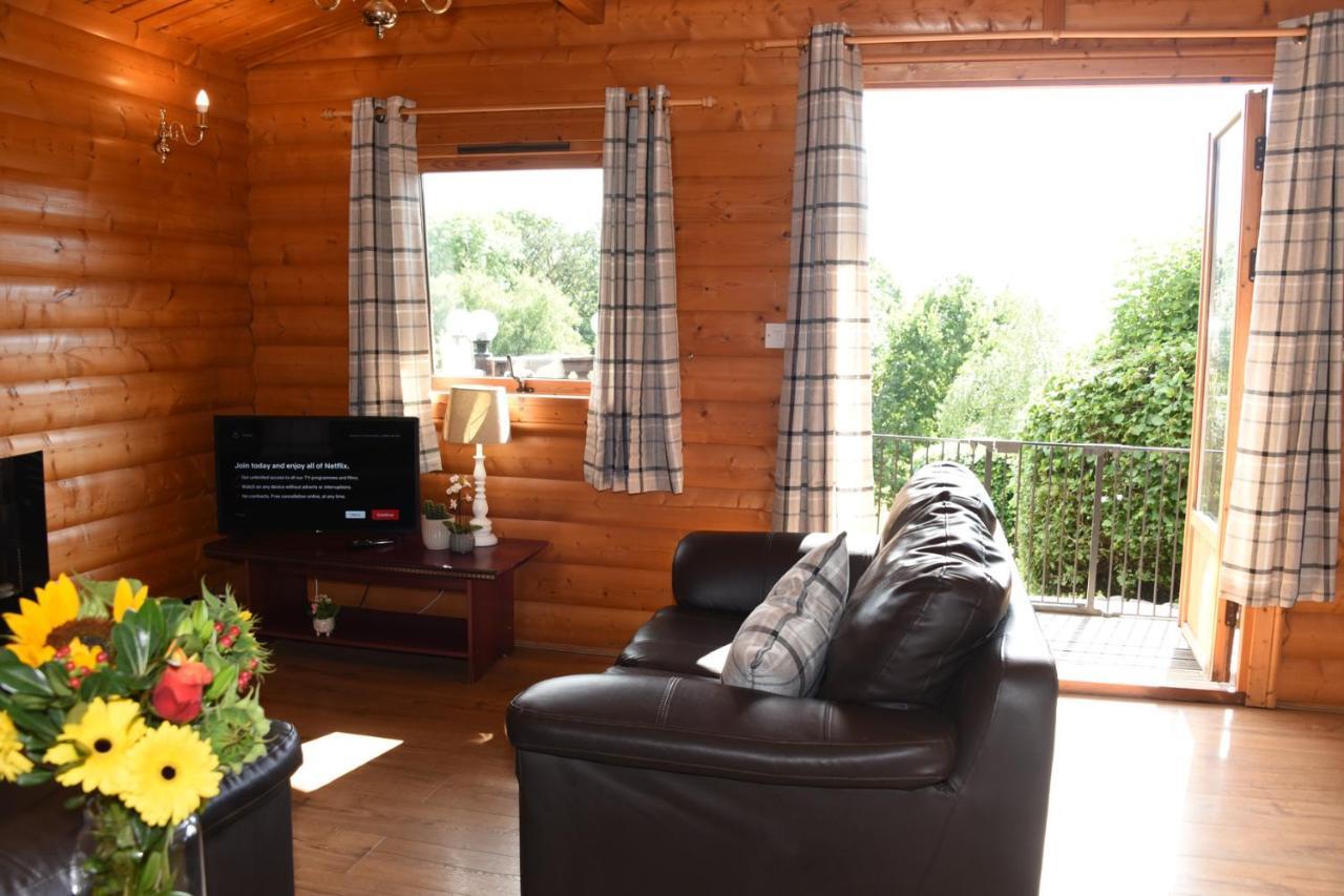 Tawny Owl Lodge Rhayader Exterior foto